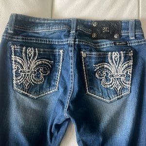 Miss Me Fleur de Lis Embroidered with Rhinestones Skinny Jeans
